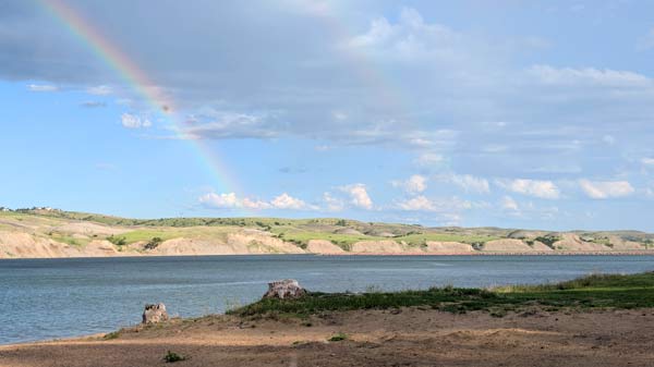 Oahe lake with rainbo