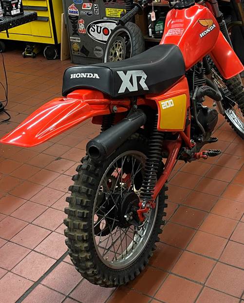 2025 xr rear fender 5